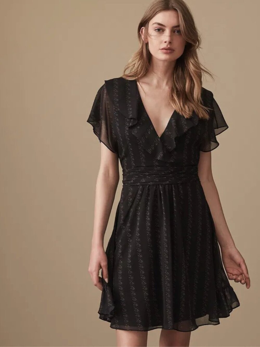 Nearly New Reiss Adie Dress in Black and Tan Print size 6